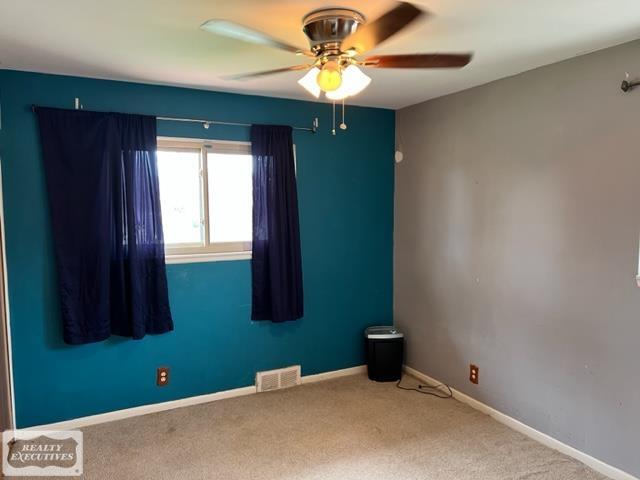 27643 Jean Road Warren, MI 48093 - Photo 11 of 29 50107490-10.JPG