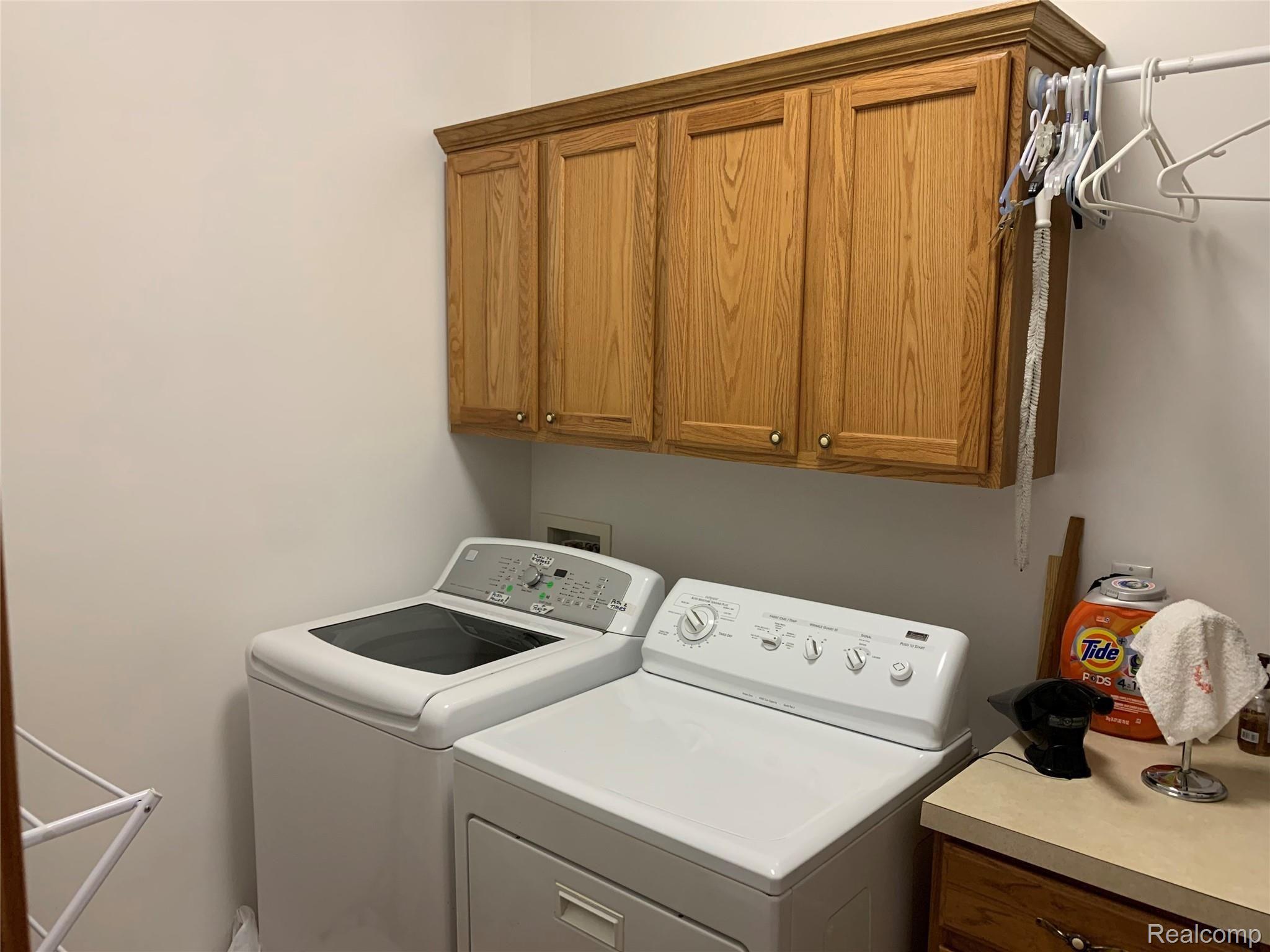 28838 King Road Romulus, MI 48174 - Photo 24 of 50 IMG_2889 (1).jpg