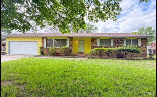 $210,000 | 903 Glenn Drive, Sikeston, MO 63801