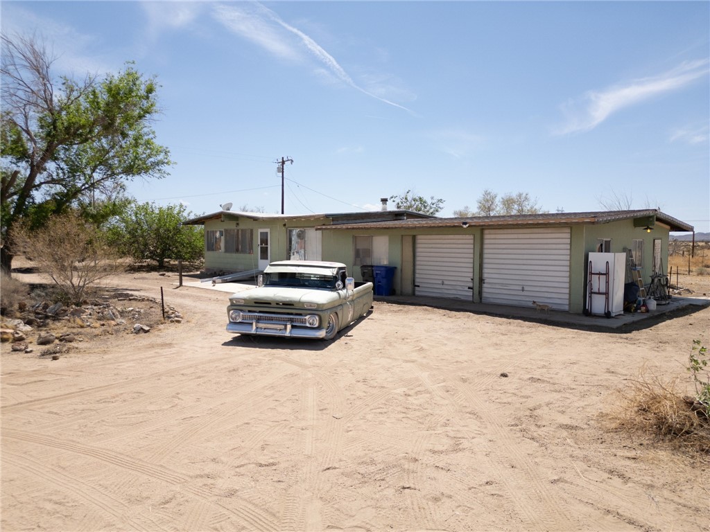 10350 Colusa Road Adelanto, CA 92301 - Photo 1 of 1 a view of a terrace