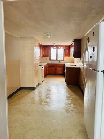 $899,999 | 297 Lindsey Street, Fall River, MA 02720