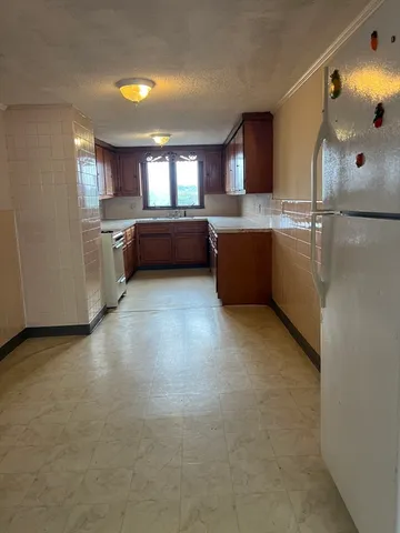 $899,999 | 297 Lindsey Street, Fall River, MA 02720