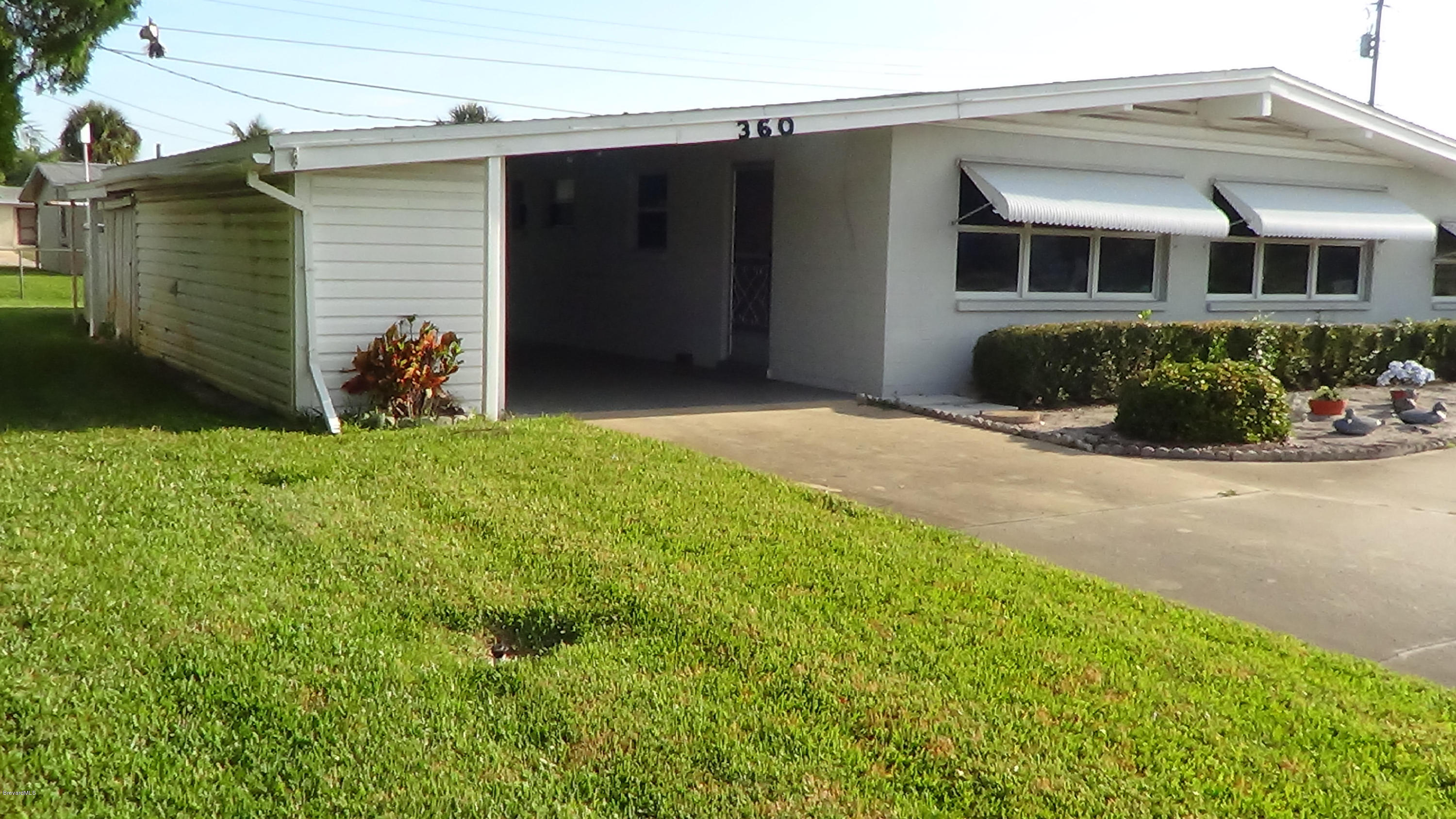 360 Needle Boulevard Merritt Island, FL 32953 - Photo 3 of 22 DSC01284