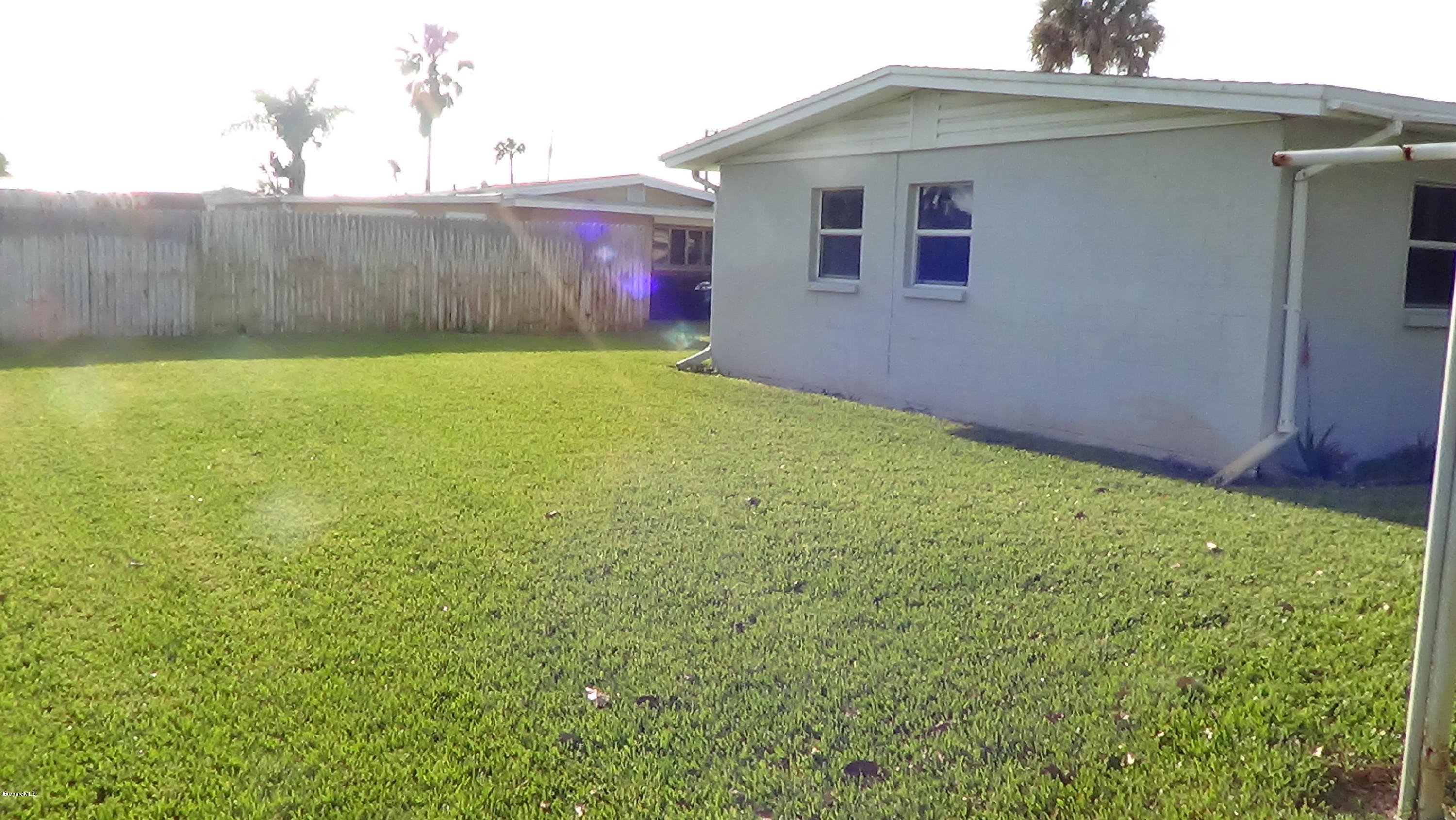 360 Needle Boulevard Merritt Island, FL 32953 - Photo 4 of 22 DSC01285
