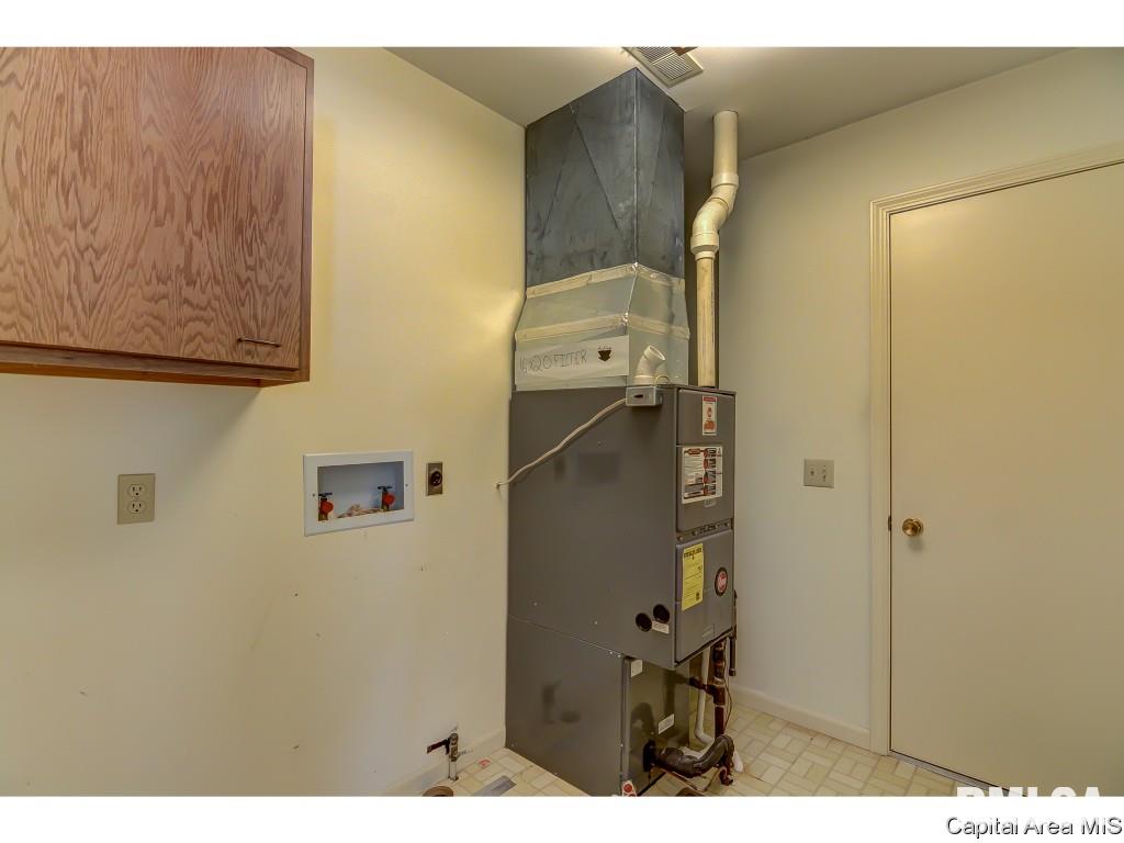 101 Norwalk Road Springfield, IL 62704 - Photo 14 of 36