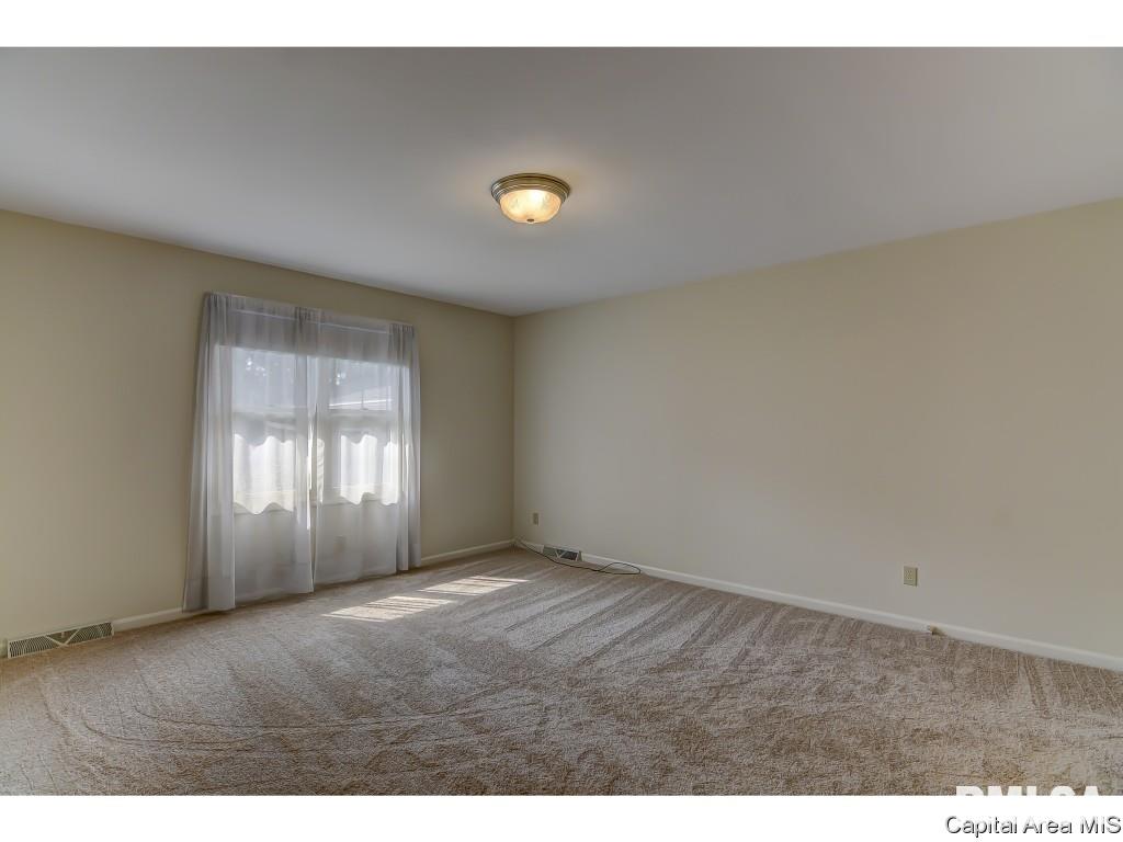 101 Norwalk Road Springfield, IL 62704 - Photo 17 of 36
