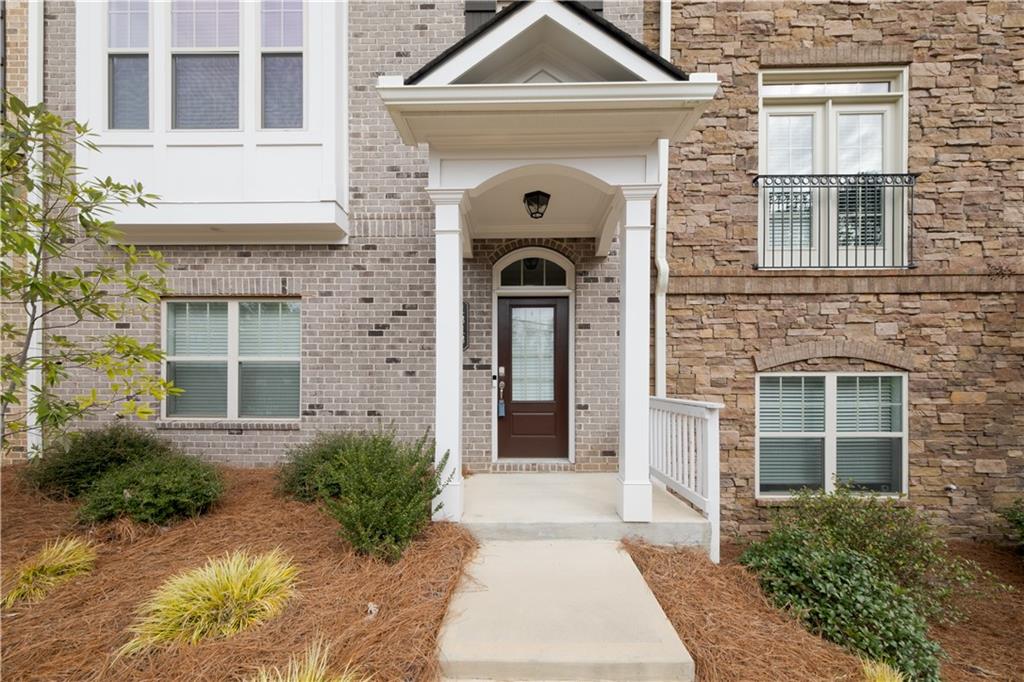 1313 Harris Way South Brookhaven, GA 30319 - Photo 3 of 32