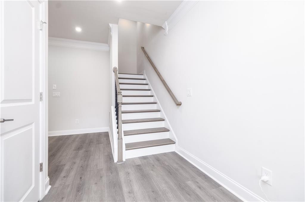 1313 Harris Way South Brookhaven, GA 30319 - Photo 4 of 32