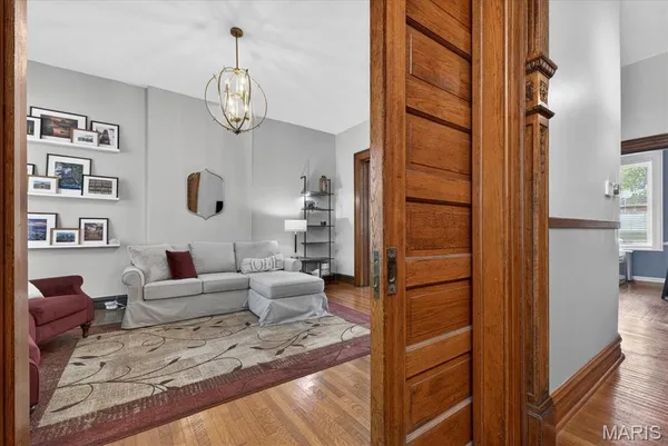 $549,900 | 3516 Magnolia Avenue, St. Louis, MO 63118