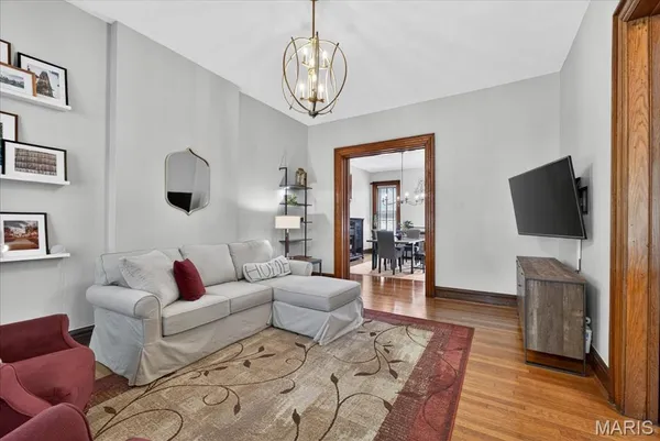 $549,900 | 3516 Magnolia Avenue, St. Louis, MO 63118