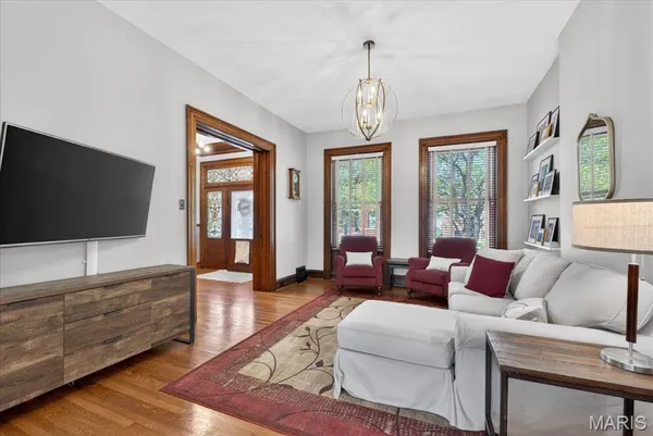 $549,900 | 3516 Magnolia Avenue, St. Louis, MO 63118