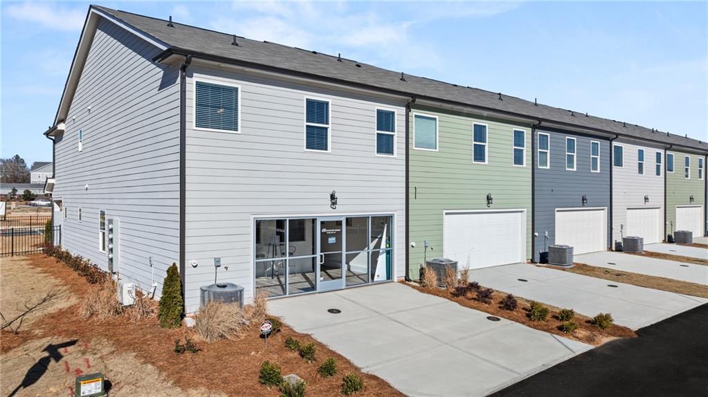 3261 Lake Carlton Road, Unit 24 Hoschton, GA 30548 - Photo 36 of 38