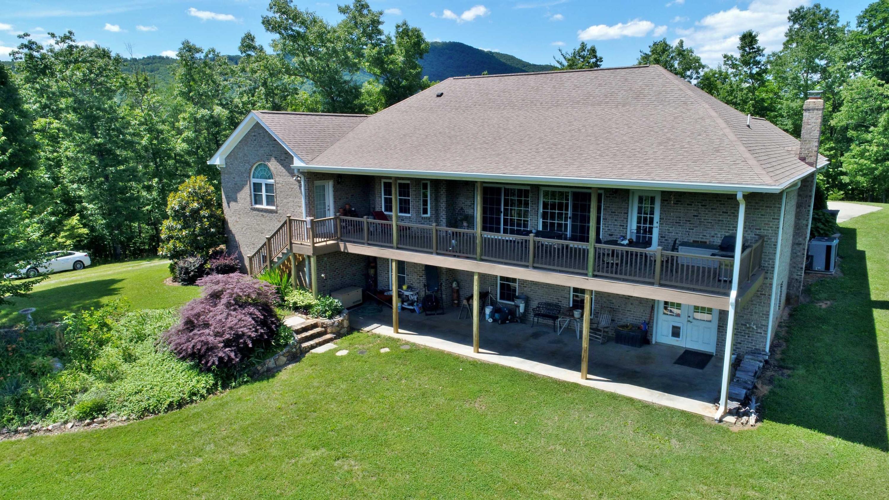 7988 Mayland Road Roanoke, VA 24014 - Photo 3 of 63 dji_0158