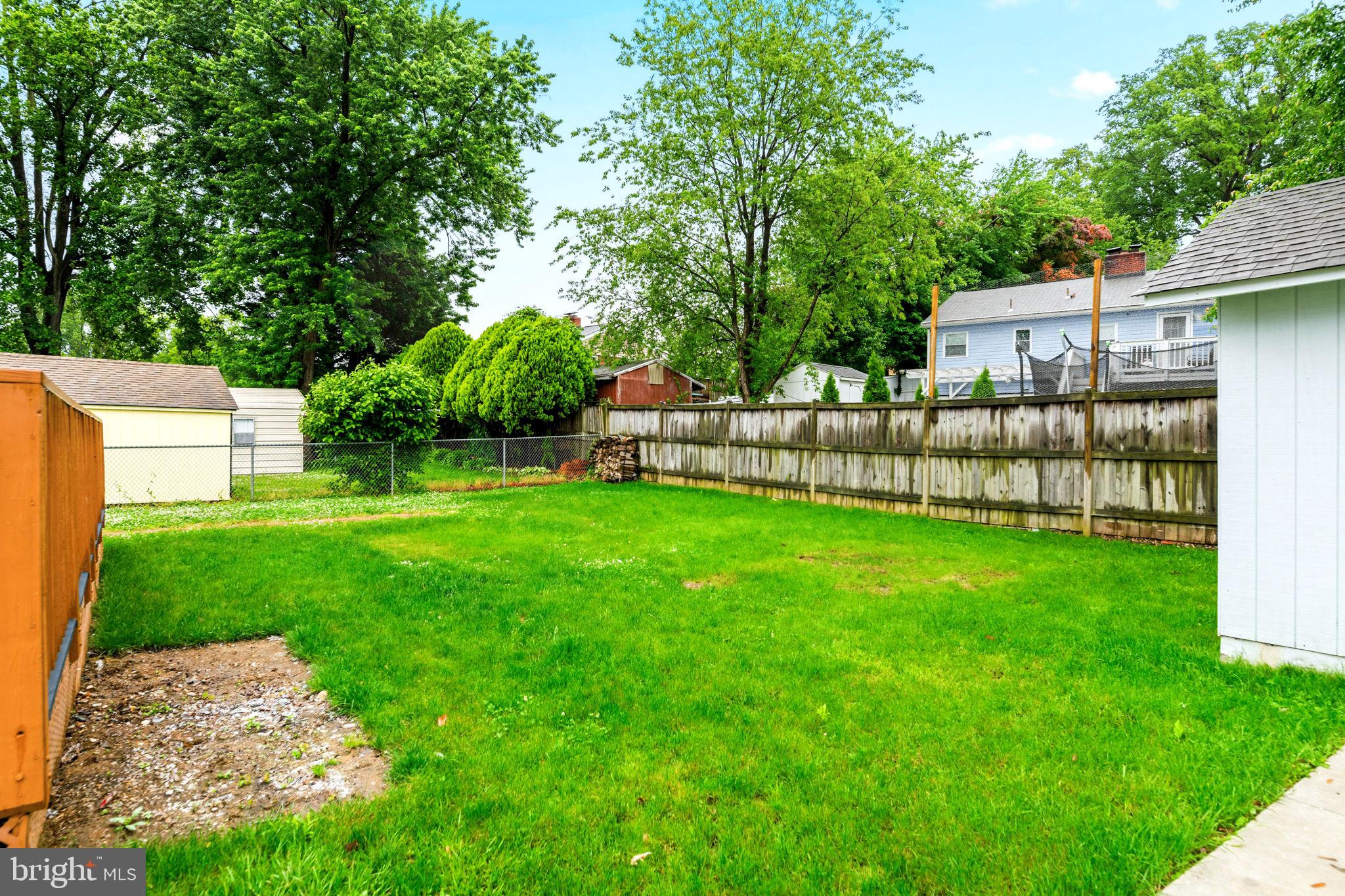 6823 Barrett Road Falls Church, VA 22042 - Photo 29 of 36