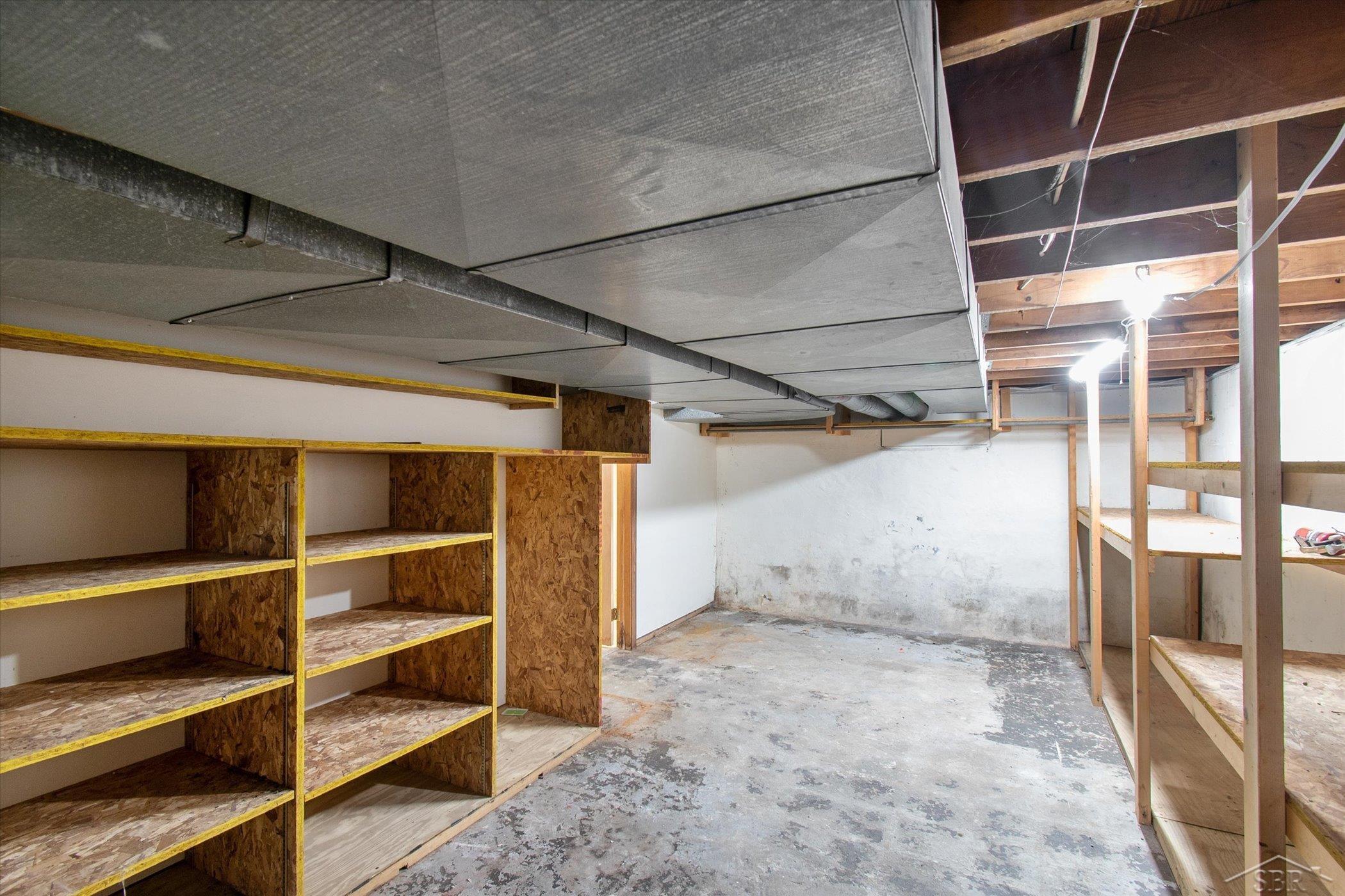 1705 Hemmeter Road Saginaw, MI 48638 - Photo 43 of 60 50128288-42.JPG