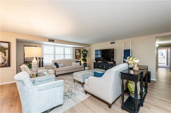 $294,900 | 3 Alta Vita Drive, Unit 205, Greensburg, PA 15601