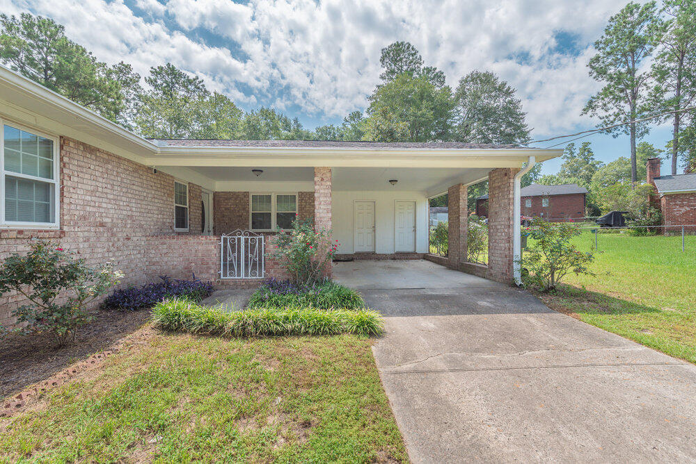 4034 Burning Tree Lane Augusta, GA 30906 - Photo 5 of 47 005_4034_burning_tree_ln_005_244