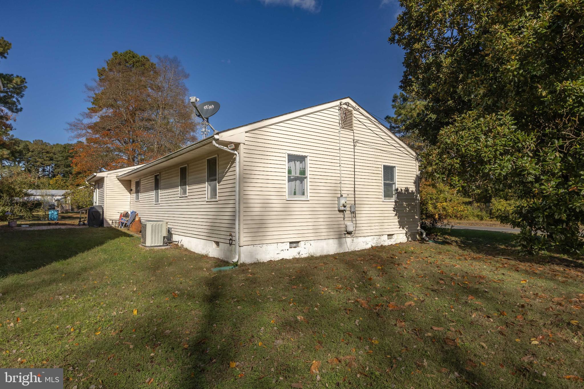 136 Marvel Road Salisbury, MD 21801 - Photo 38 of 42 a view of a house with a backyard