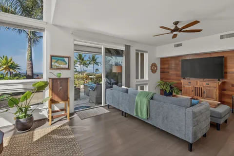 $830,000 | 75-6060 Kuakini Highway, Unit E4, Kailua-Kona, HI 96740