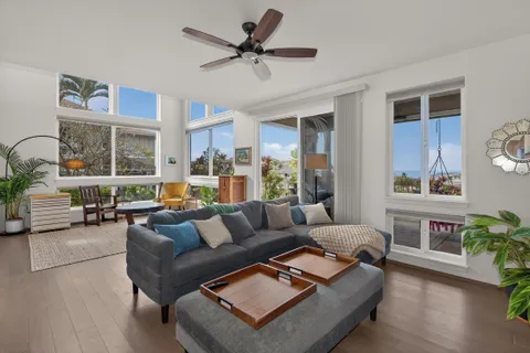 $830,000 | 75-6060 Kuakini Highway, Unit E4, Kailua-Kona, HI 96740