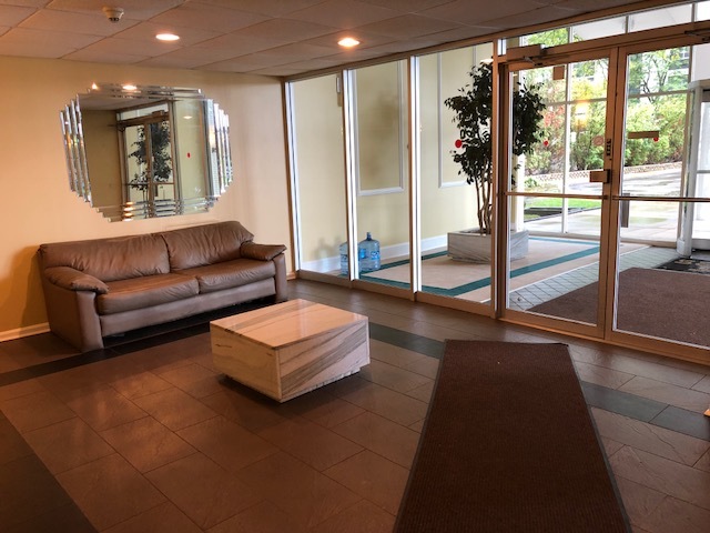 9001 Golf Road, Unit 9A Des Plaines, IL 60016 - Photo 3 of 22