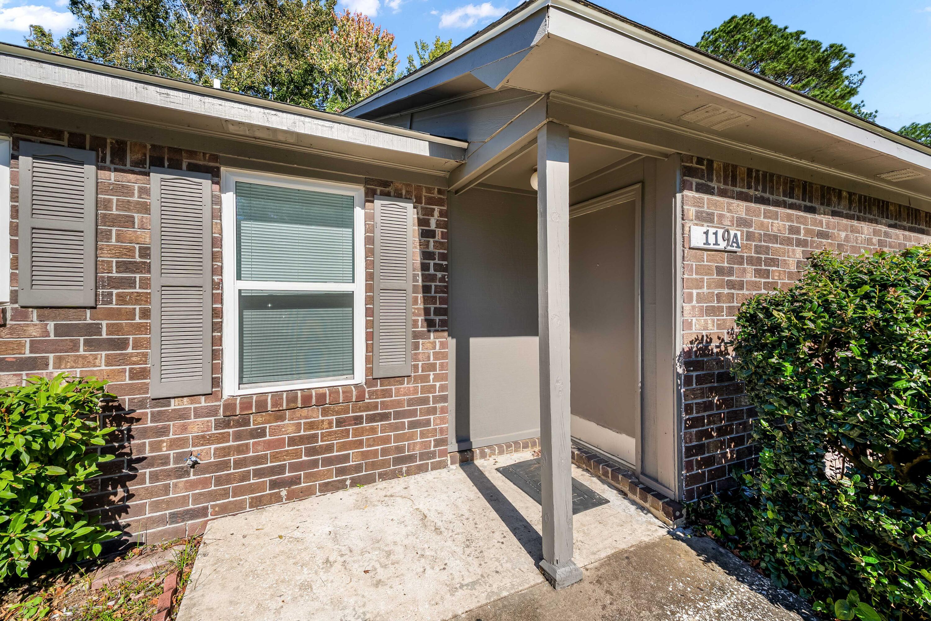 119 Cedar Grove Drive, Unit A & B North Charleston, SC 29420 - Photo 20 of 32 Unit A Entry