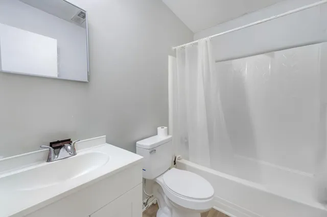 $375,000 | 119 Cedar Grove Drive, Unit A & B, North Charleston, SC 29420