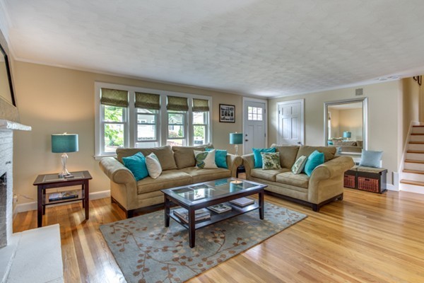 85 Brook Farm Road Boston, MA 02132 - Photo 3 of 30 Gallery Image 3