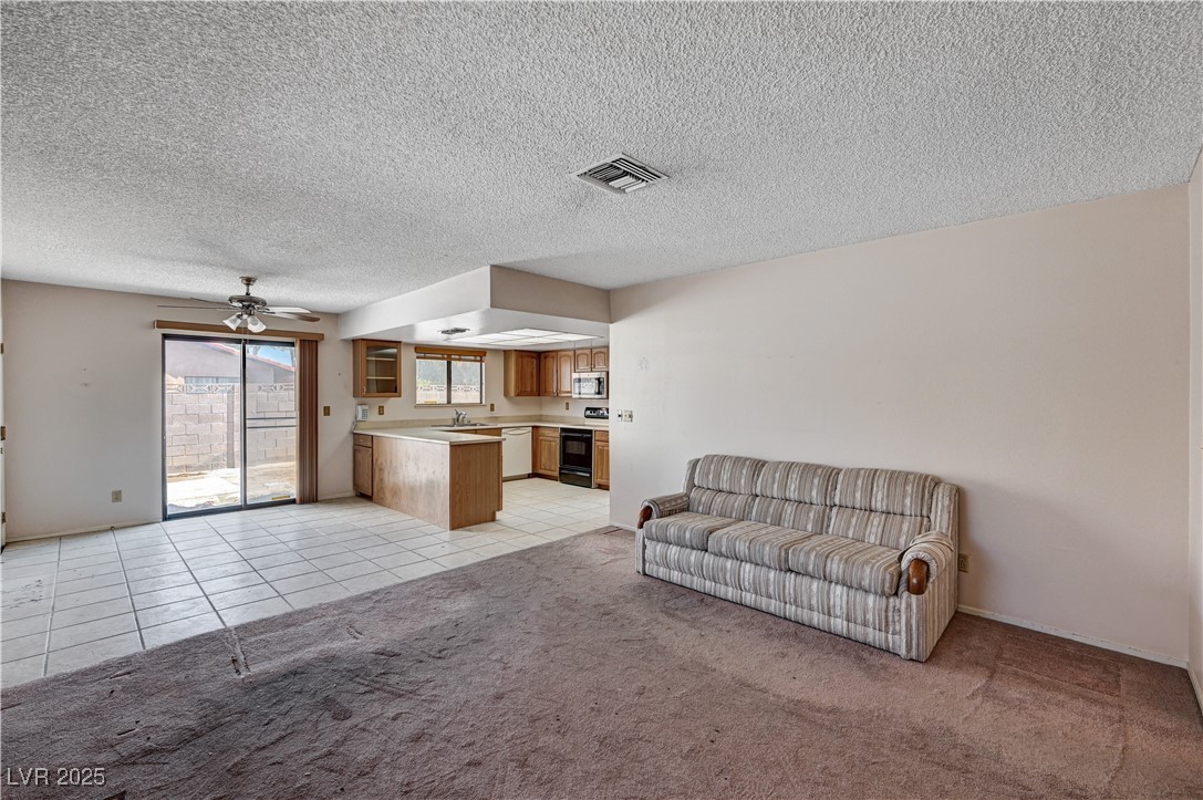 5274 Somerset Drive Las Vegas, NV 89120 - Photo 4 of 31 Gallery Image 4