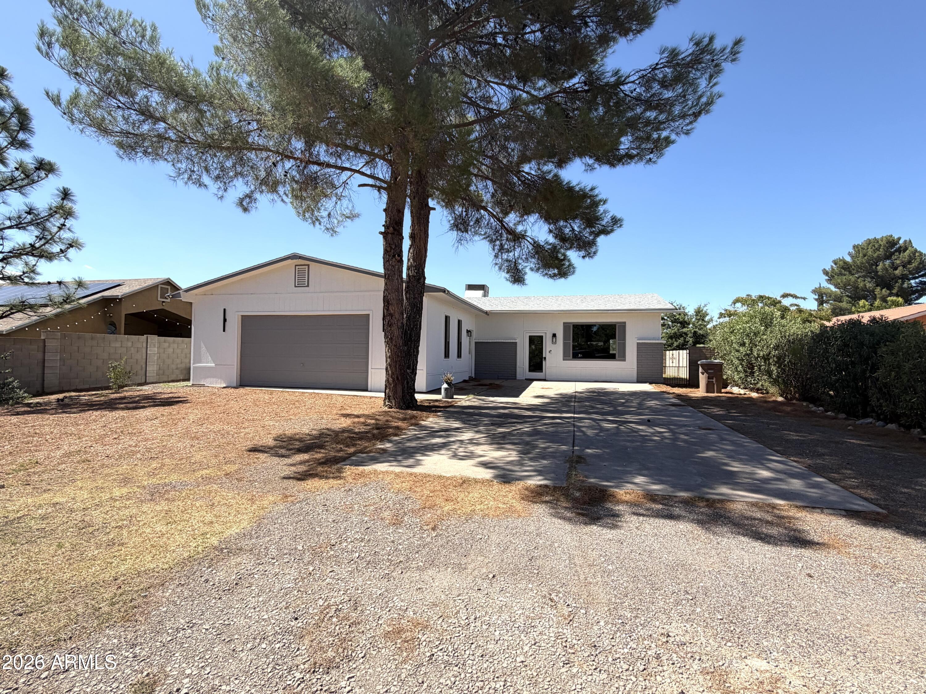2750 East 15th Street Douglas, AZ 85607 - Photo 2 of 22