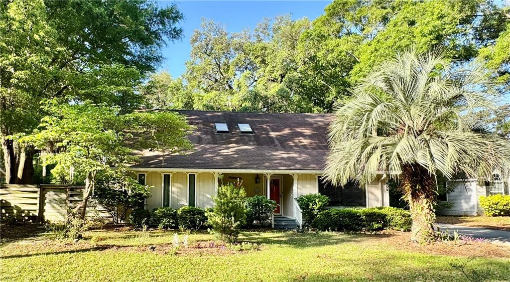 409 Pine Street St. Simons Island, GA 31522 - Photo 2 of 48 Photo 2
