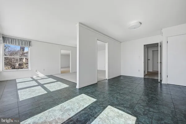 $1,999,995 | 107 West Bay View Drive, Annapolis, MD 21403
