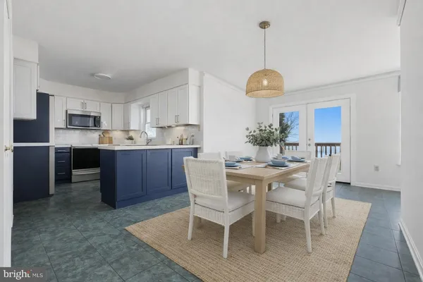 $1,999,995 | 107 West Bay View Drive, Annapolis, MD 21403