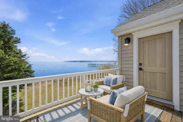 $1,999,995 | 107 West Bay View Drive, Annapolis, MD 21403