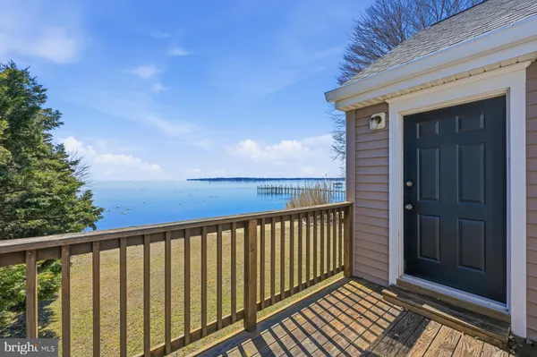 $1,999,995 | 107 West Bay View Drive, Annapolis, MD 21403