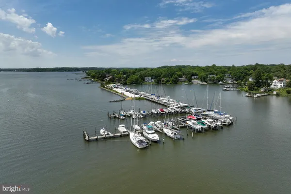 $1,999,995 | 107 West Bay View Drive, Annapolis, MD 21403