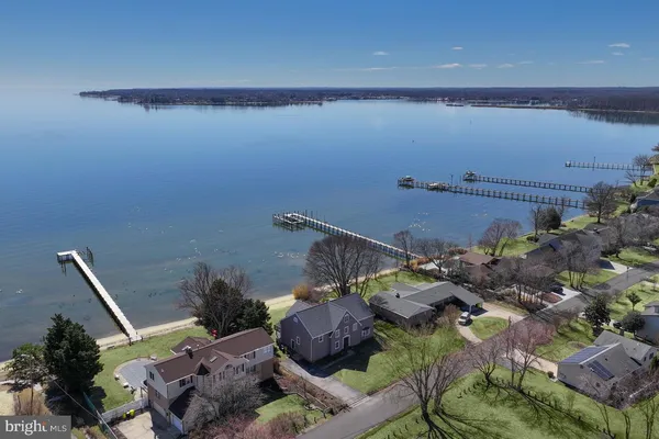 $1,999,995 | 107 West Bay View Drive, Annapolis, MD 21403