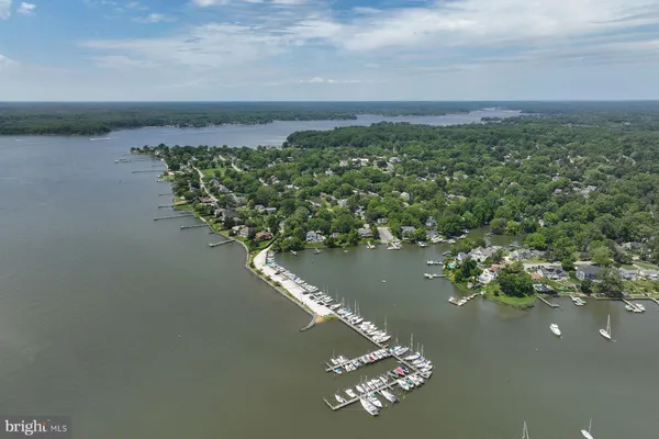 $1,999,995 | 107 West Bay View Drive, Annapolis, MD 21403