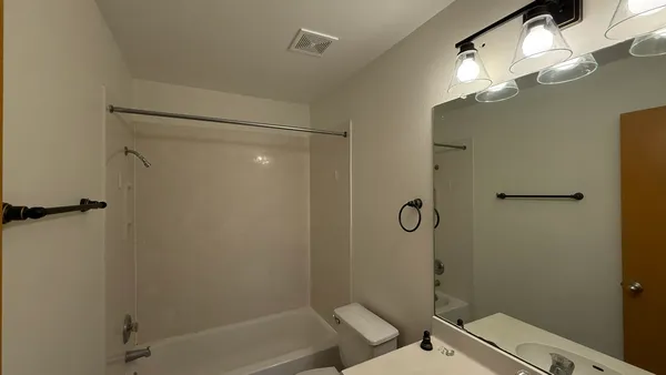$1,475 | 249 Marvin Cove, Hutto, TX 78634