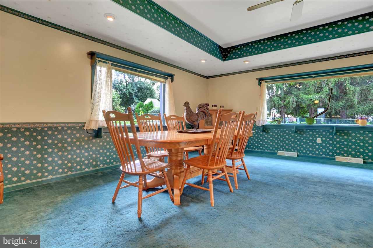 2238 Sycamore Road York, PA 17408 - Photo 15 of 32 a dining room with furniture and garden view