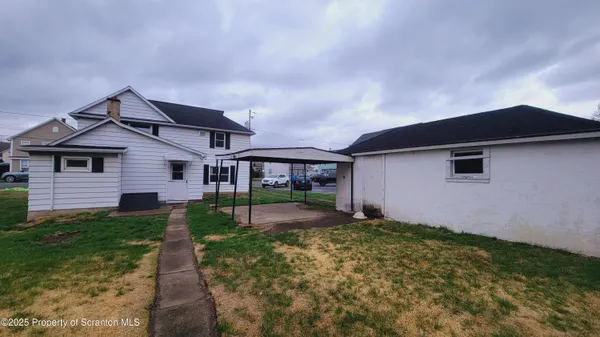 $1,600 | 114 Dickson Street, Duryea, PA 18642