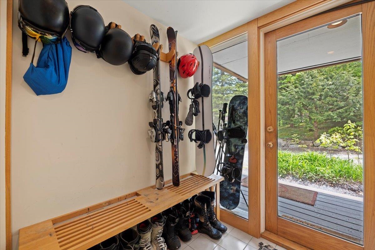 90 Turkey Run Road Winhall, VT 05340 - Photo 27 of 29