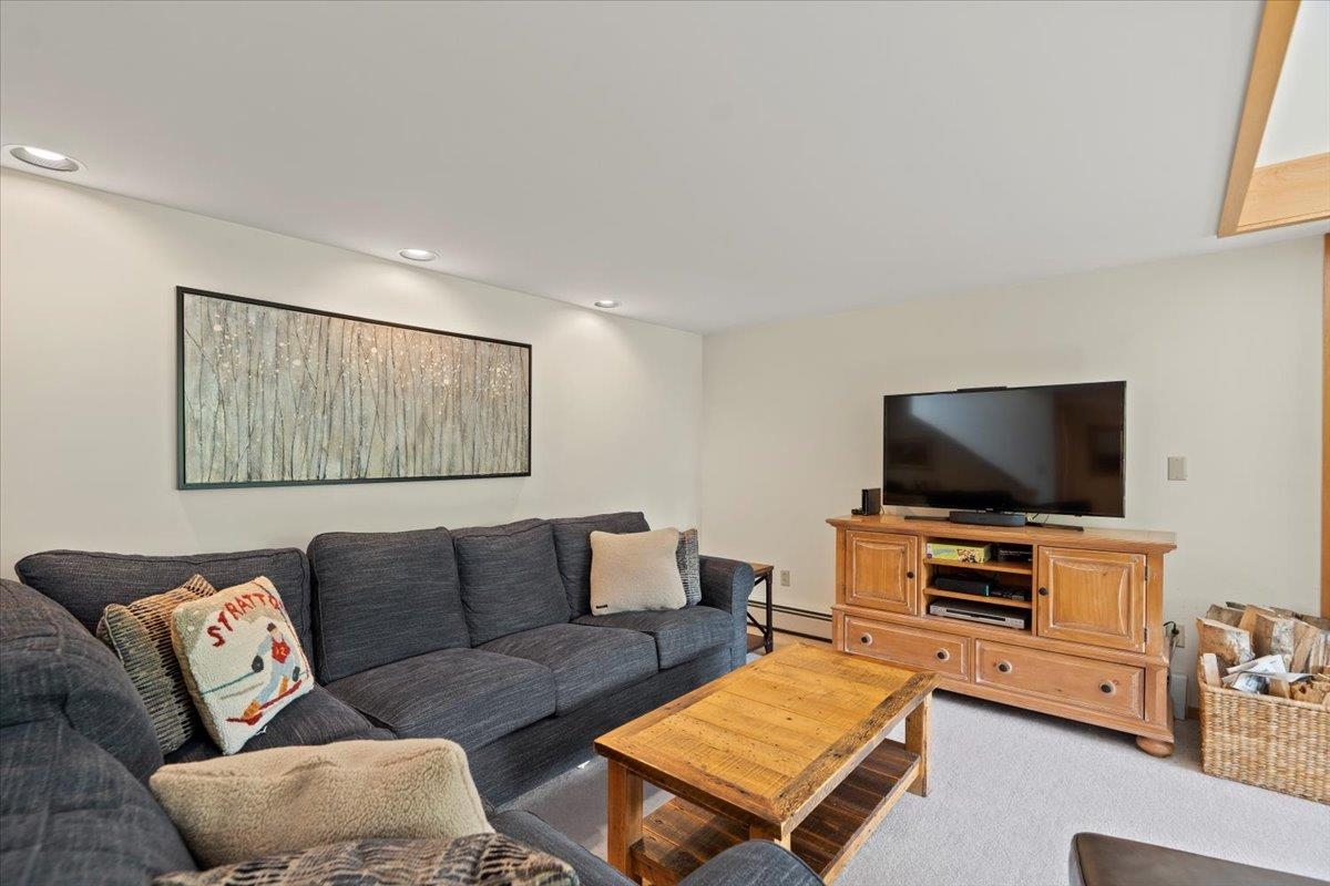 90 Turkey Run Road Winhall, VT 05340 - Photo 8 of 29