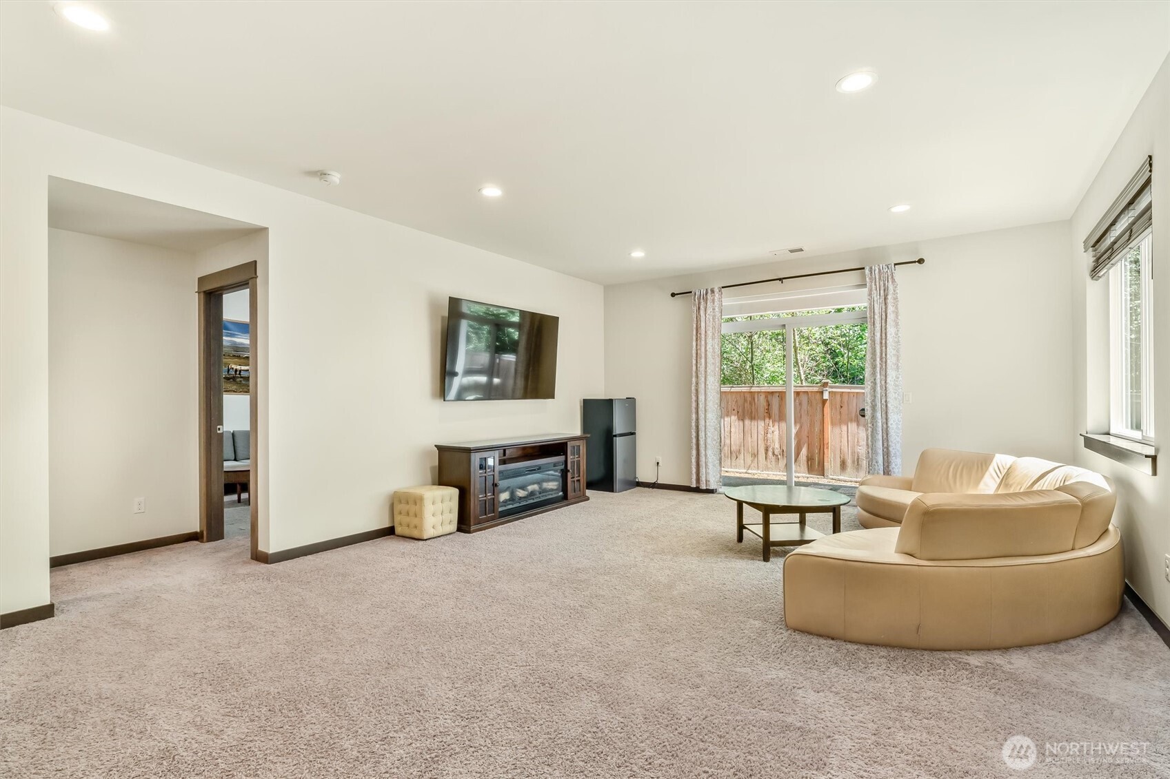 17415 3rd Avenue Southeast Bothell, WA 98012 - Photo 29 of 40