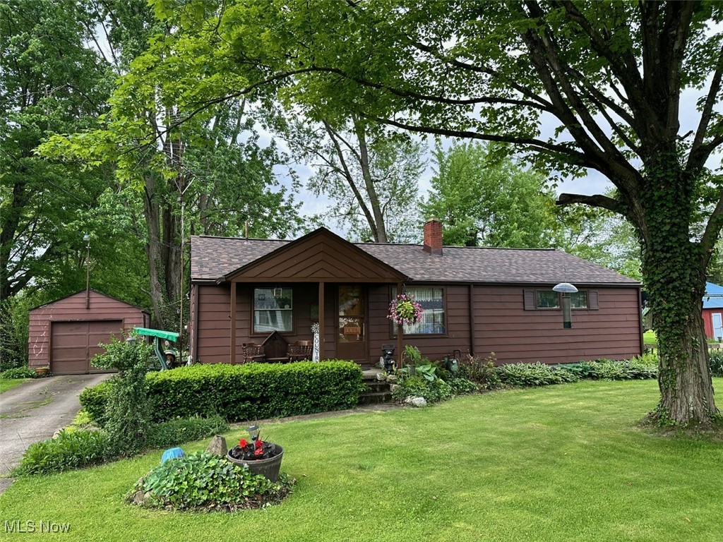 4159 Caleb Road Leavittsburg, OH 44430 - Photo 1 of 22 Gallery Image 1