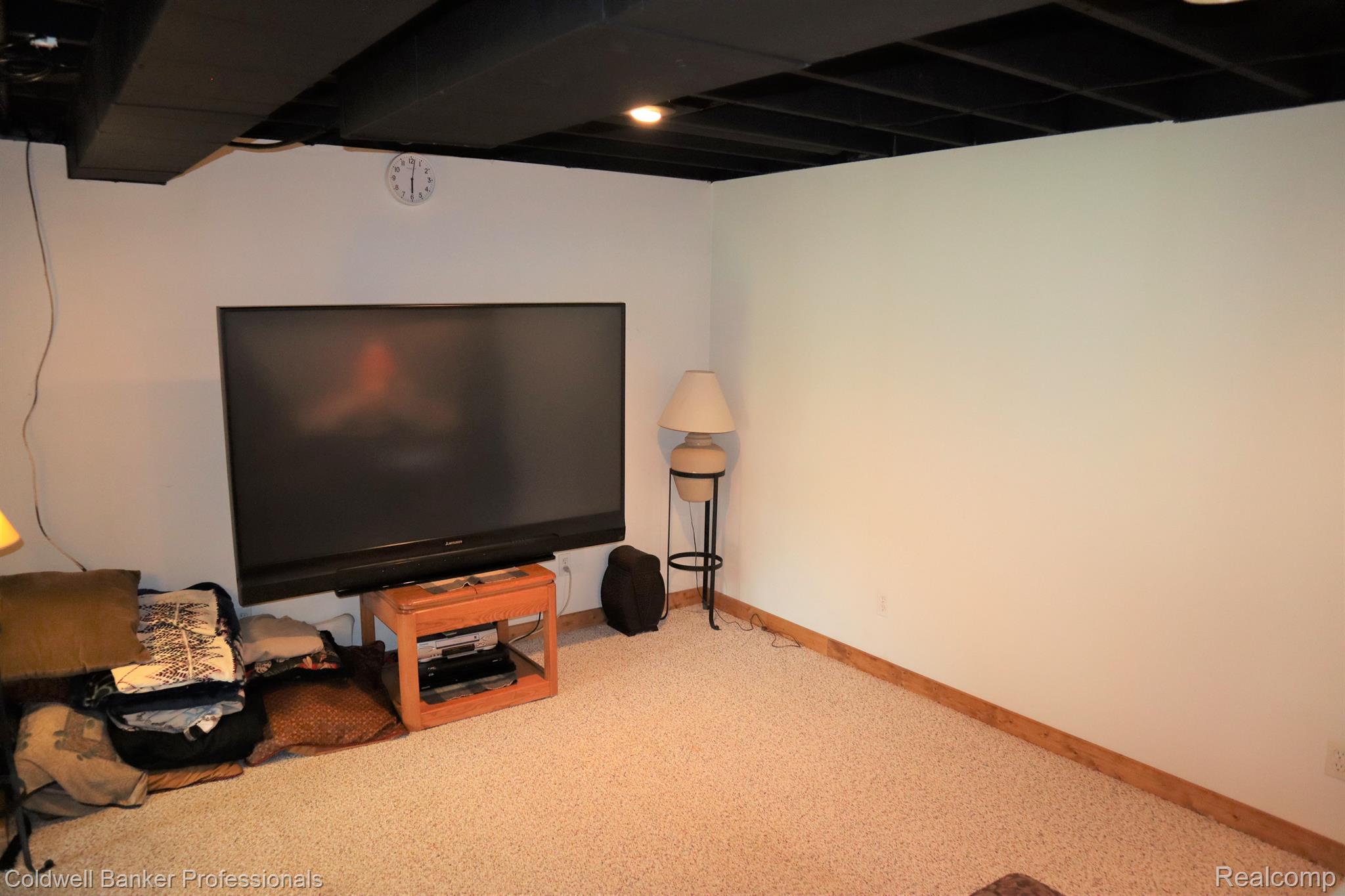 8489 Hogan Road Fenton, MI 48430 - Photo 40 of 61 Gallery Image 40