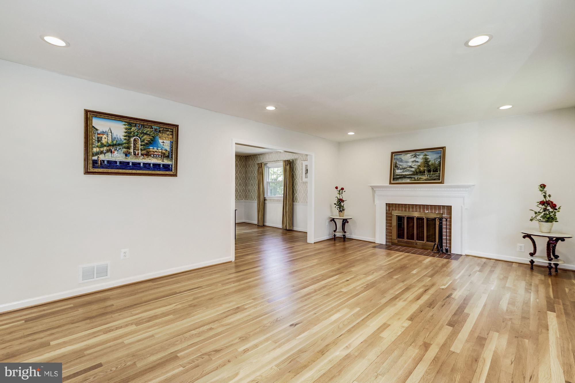 7609 Carteret Road Bethesda, MD 20817 - Photo 4 of 27 Family Room