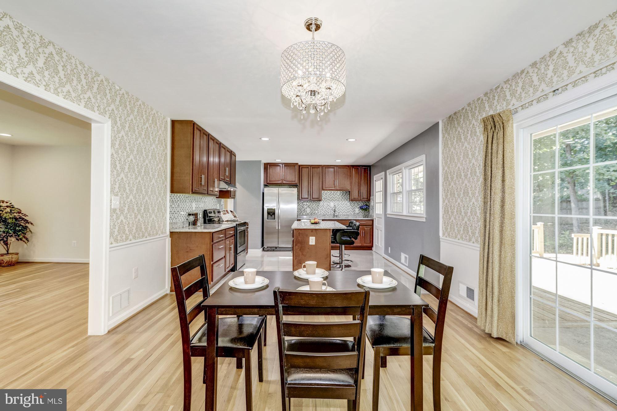 7609 Carteret Road Bethesda, MD 20817 - Photo 7 of 27 Dining Room