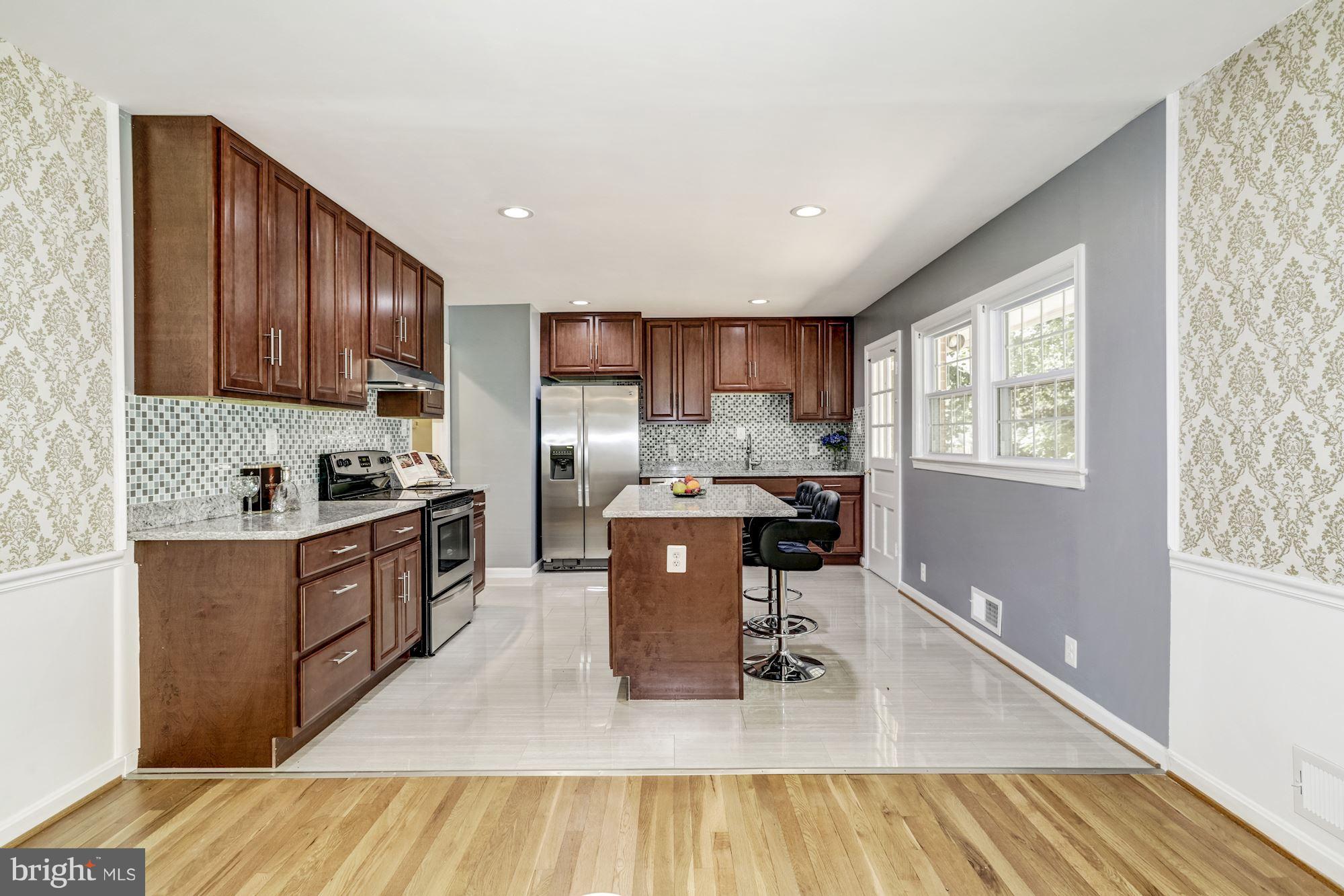 7609 Carteret Road Bethesda, MD 20817 - Photo 9 of 27 Kitchen