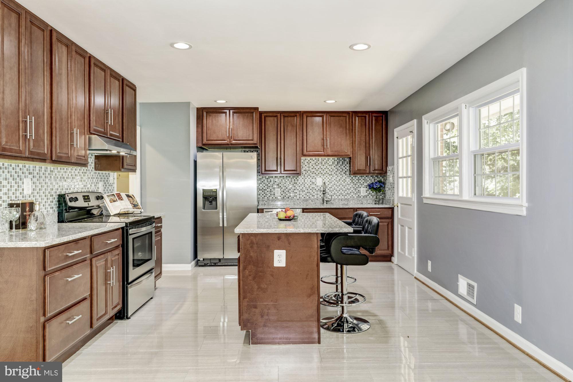 7609 Carteret Road Bethesda, MD 20817 - Photo 10 of 27 Kitchen